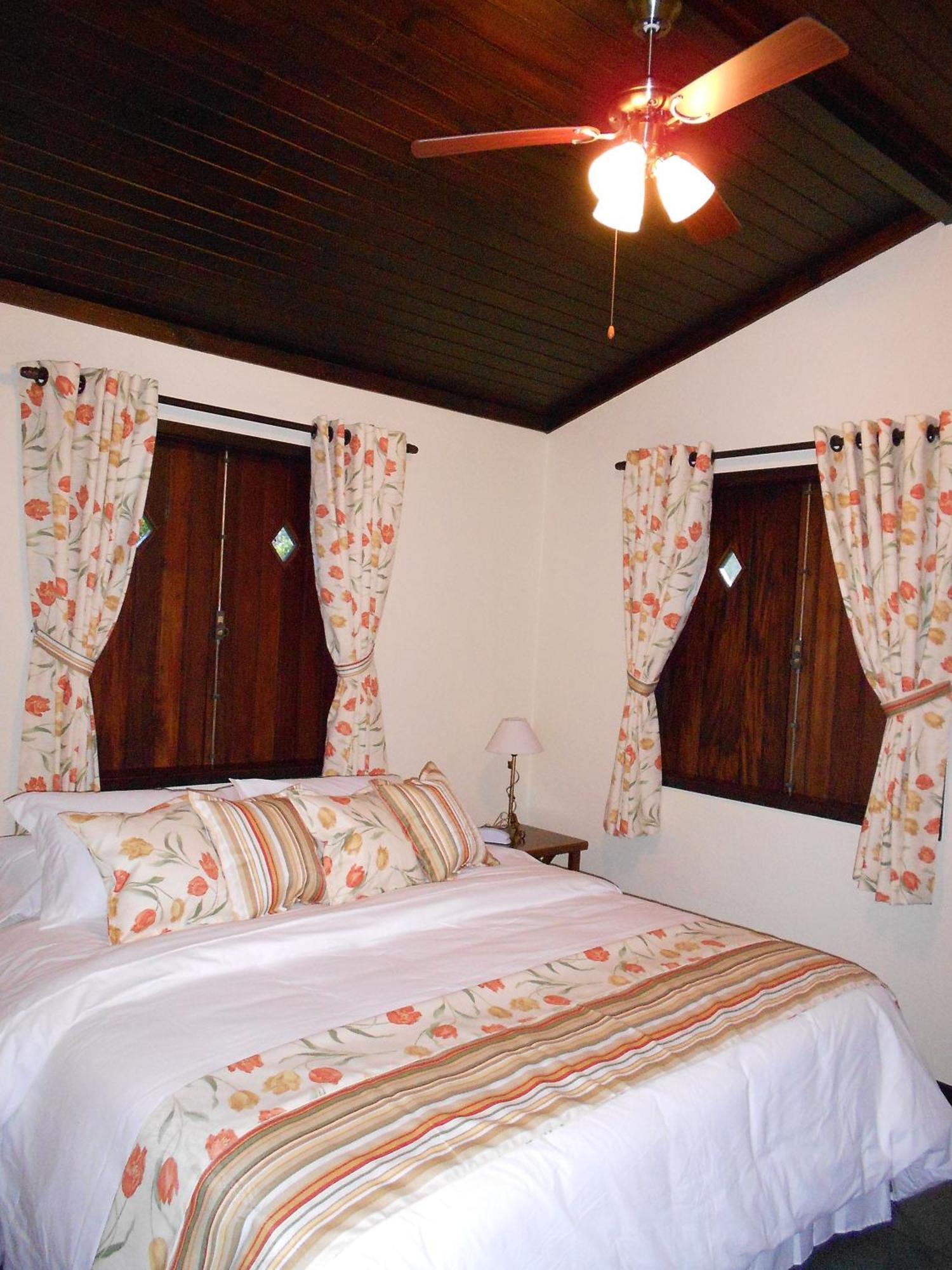 Country Ville Hotel Teresopolis Bilik gambar